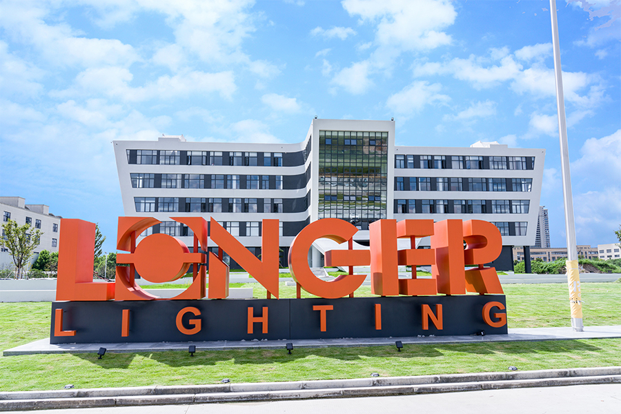 Exterior din fabrică